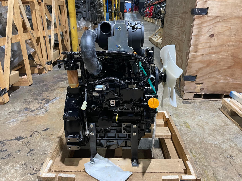 NEW 2015 YANMAR 3TNV70 ENGINE