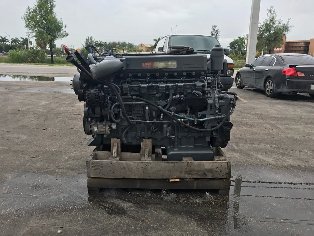 2004 MERCEDES-BENZ OM460LA ENGINE