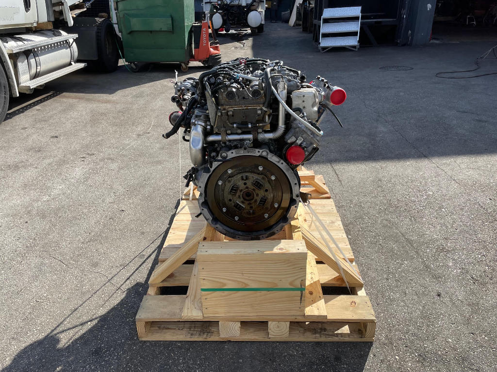 2011 MITSUBISHI F1C 3.0L ENGINE 2