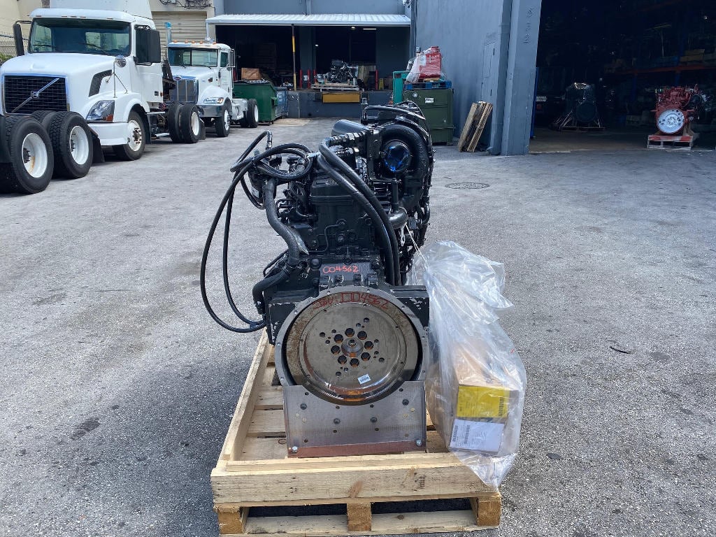 NEW 2018 CUMMINS B6.7 ENGINE 2