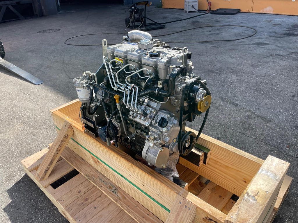 NEW 2011 PERKINS 404D-22T ENGINE 3