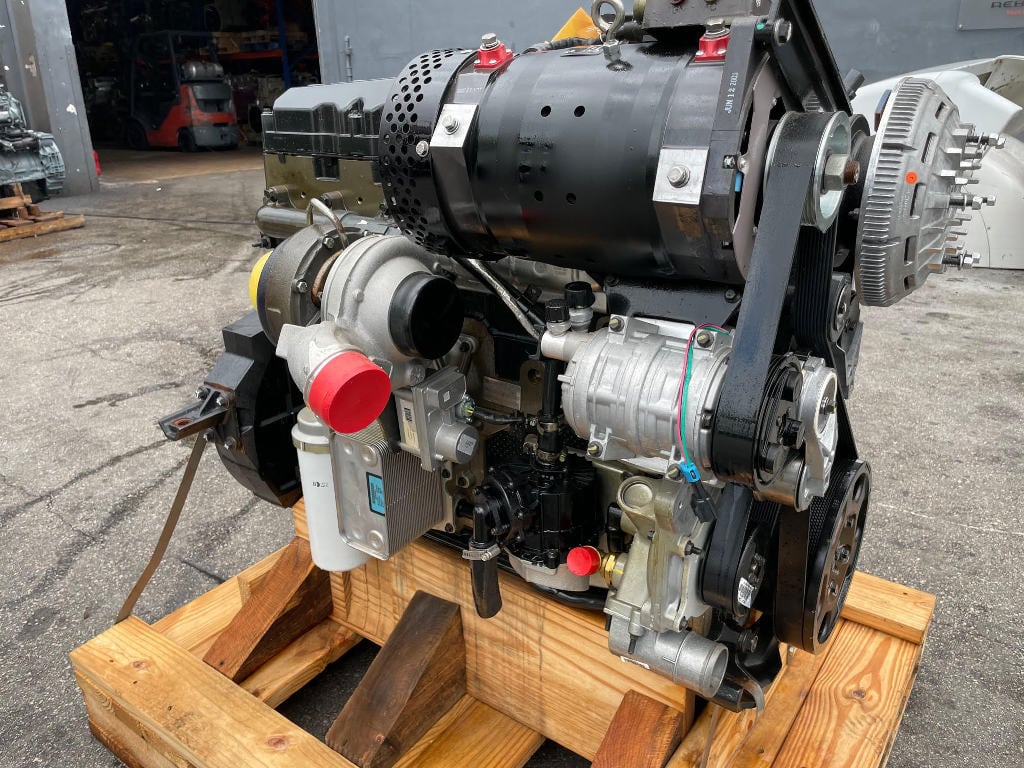 NEW 2009 INTERNATIONAL MAXXFORCE 9 ENGINE 3