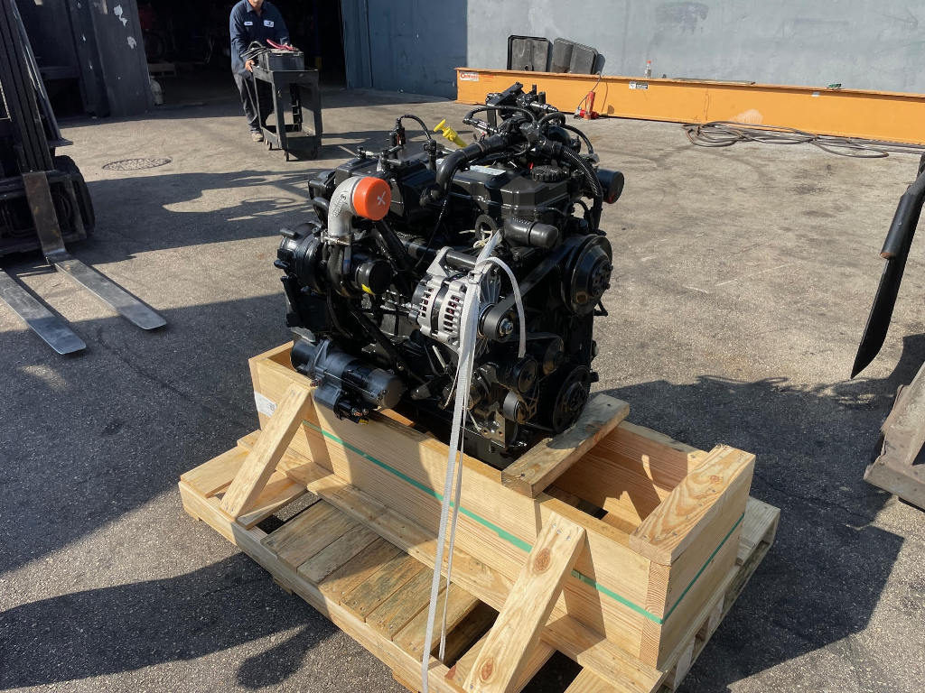 NEW 2015 CUMMINS QSB4.5 ENGINE 3