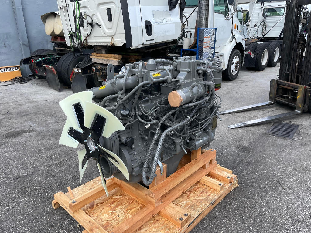 NEW 2015 ISUZU 6UZ1X ENGINE 3