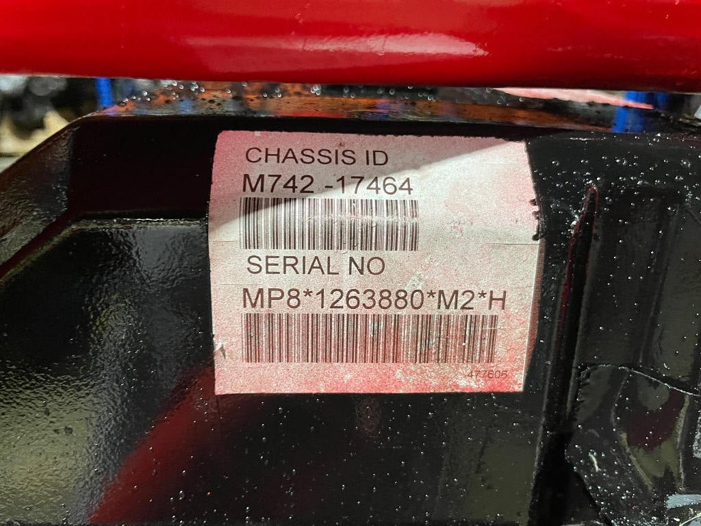2019 MACK MP8 ENGINE 2