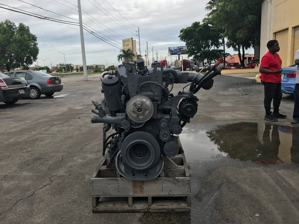 2004 MERCEDES-BENZ OM460LA ENGINE 2