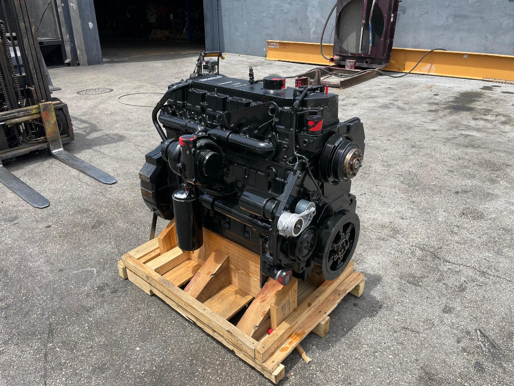 NEW 2008 INTERNATIONAL DT466E ENGINE 2