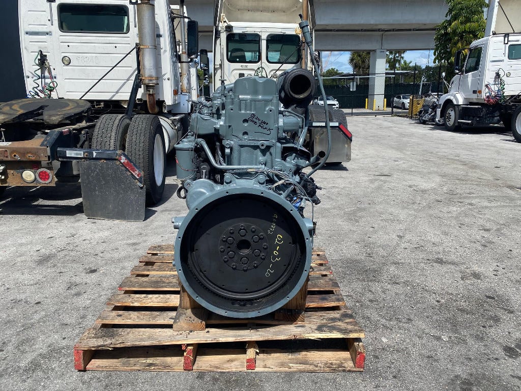 1999 MACK E7 ENGINE 3