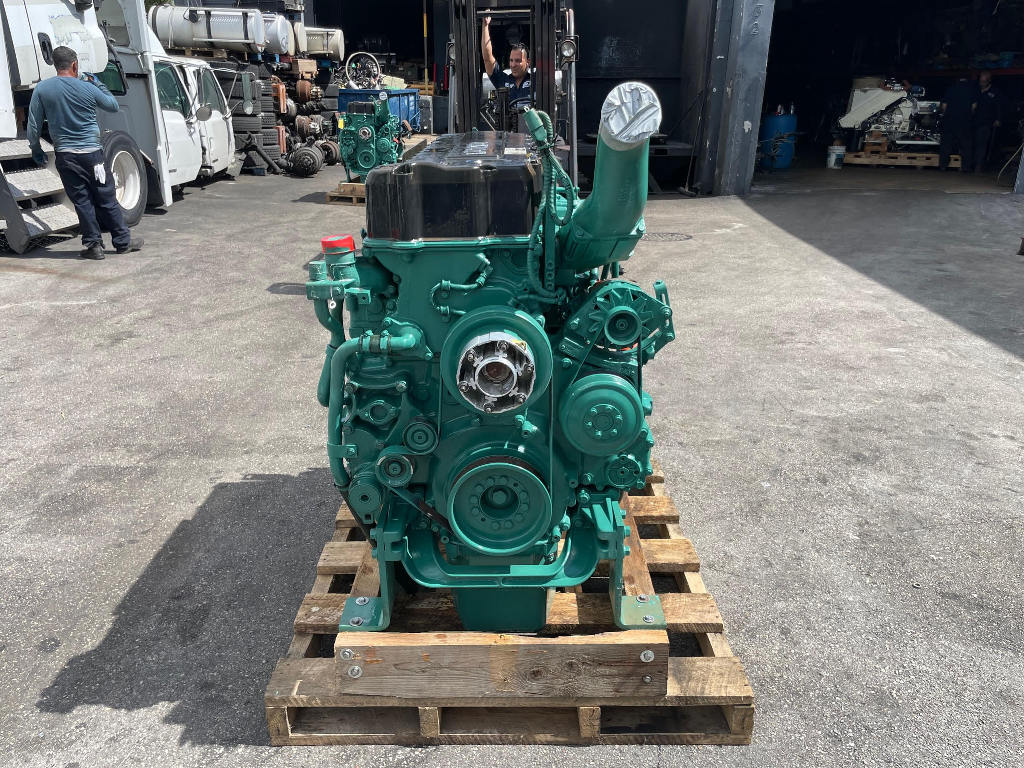 NEW 2011 VOLVO TAD1242VE ENGINE 3