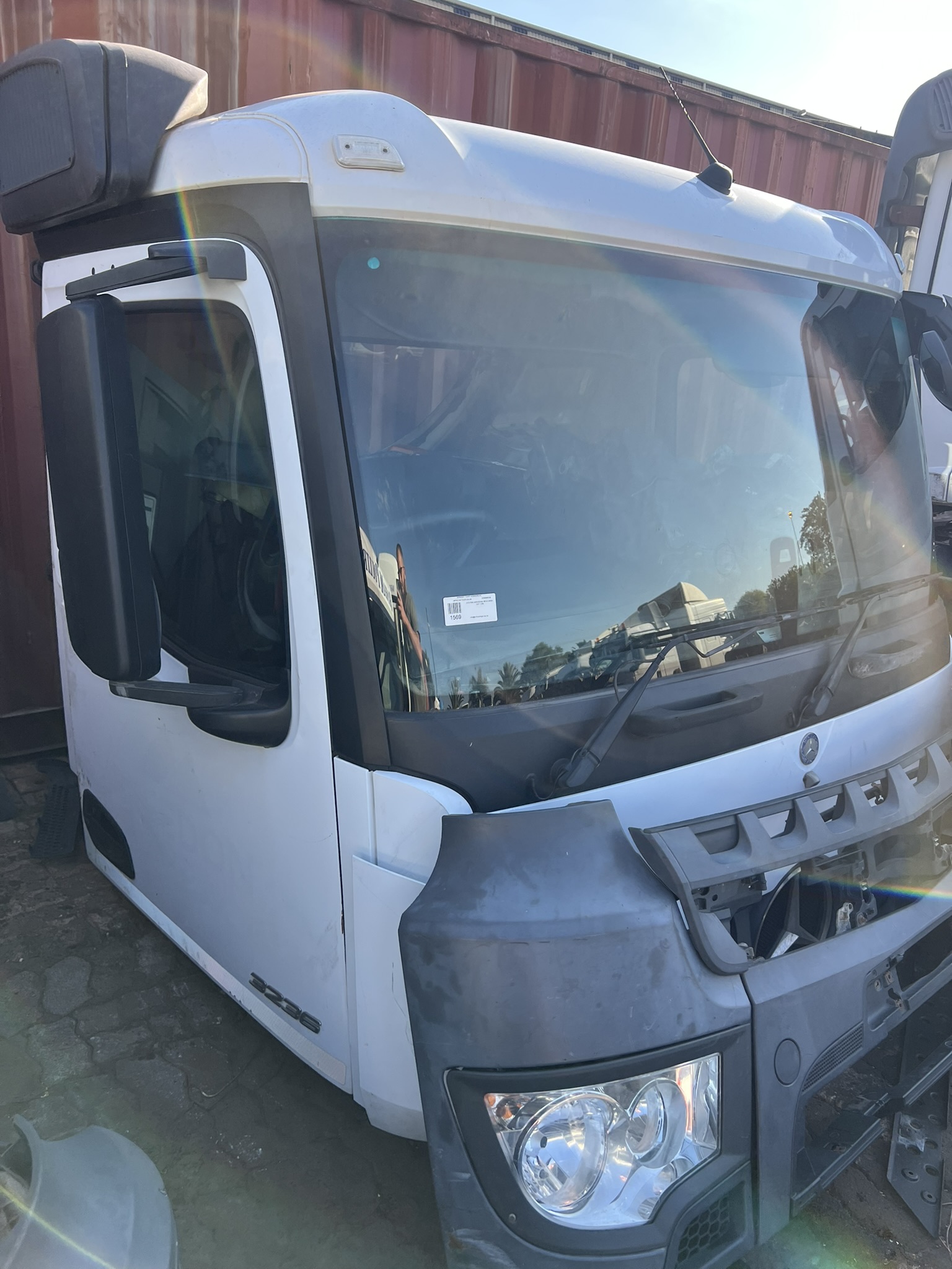 MERCEDES BENZ AROCS DAY CAB 2