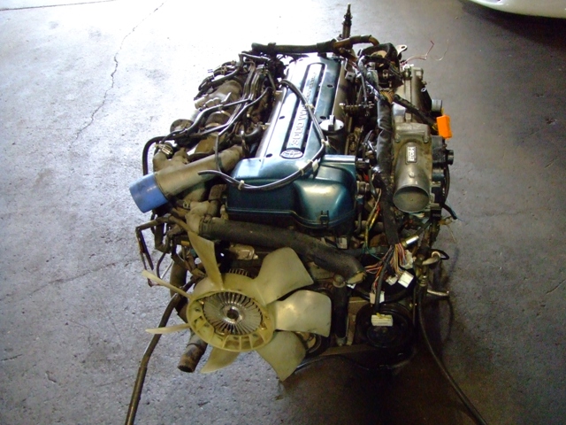 JDM TOYOTA SUPRA 2JZGTTE VVTI TWIN TURBO ENGINE 6 SPEED MT V161 GETRAG TRANSMISSION 3
