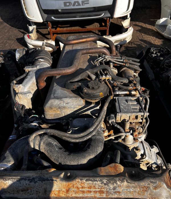 HINO E13C ENGINE
