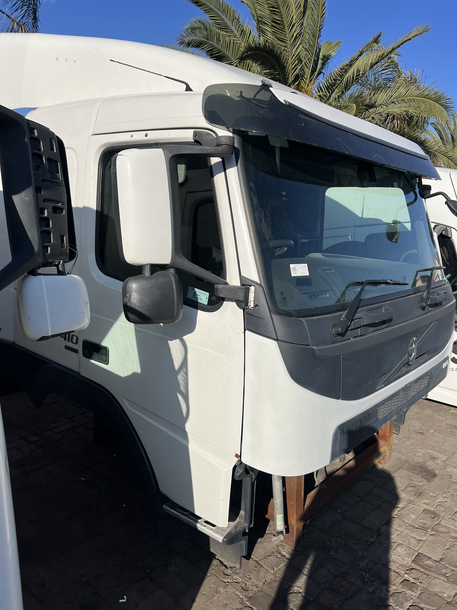 VOLVO FM FMX V4 CAB 2