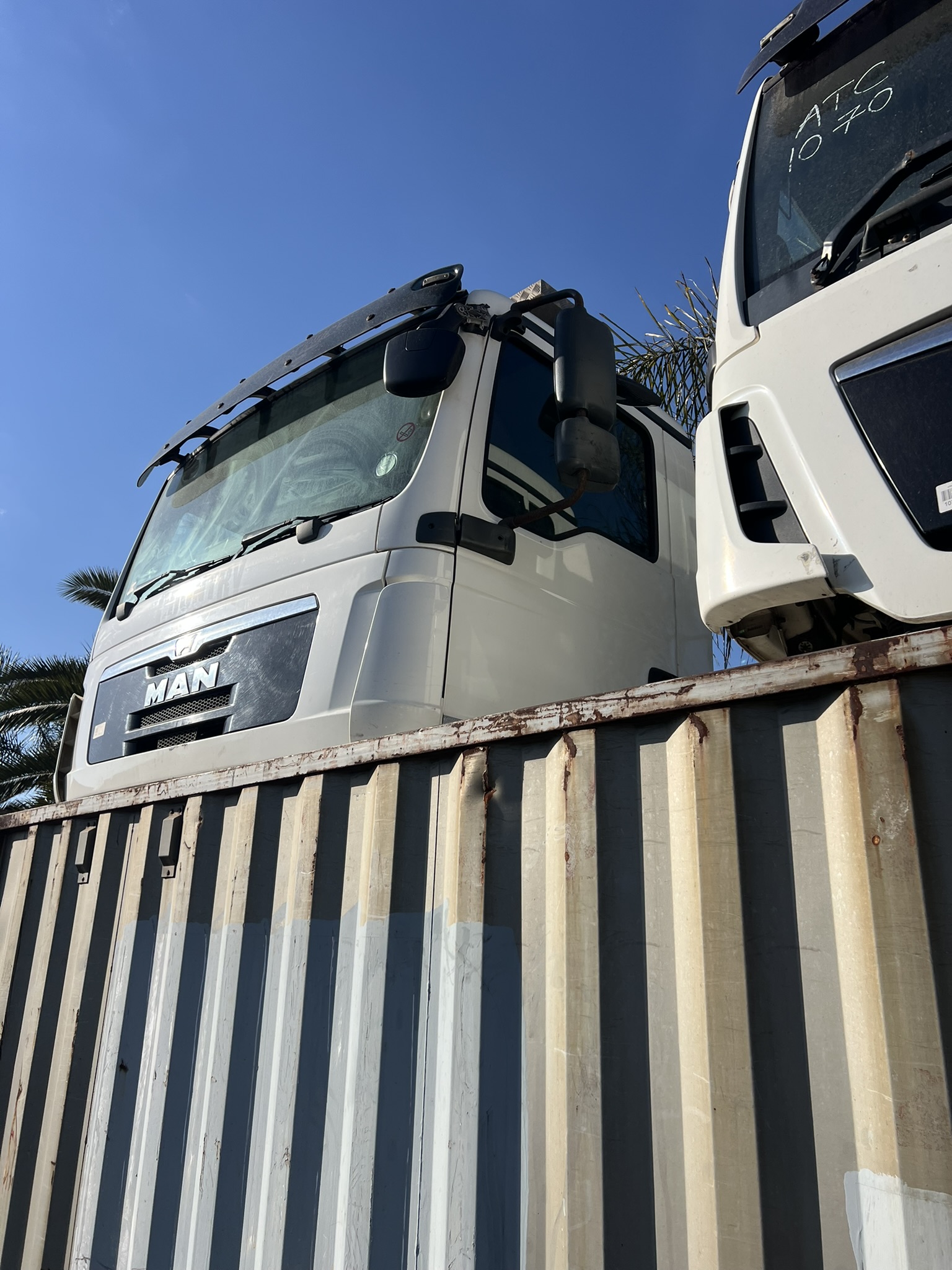 MAN TGM DAY CAB 2