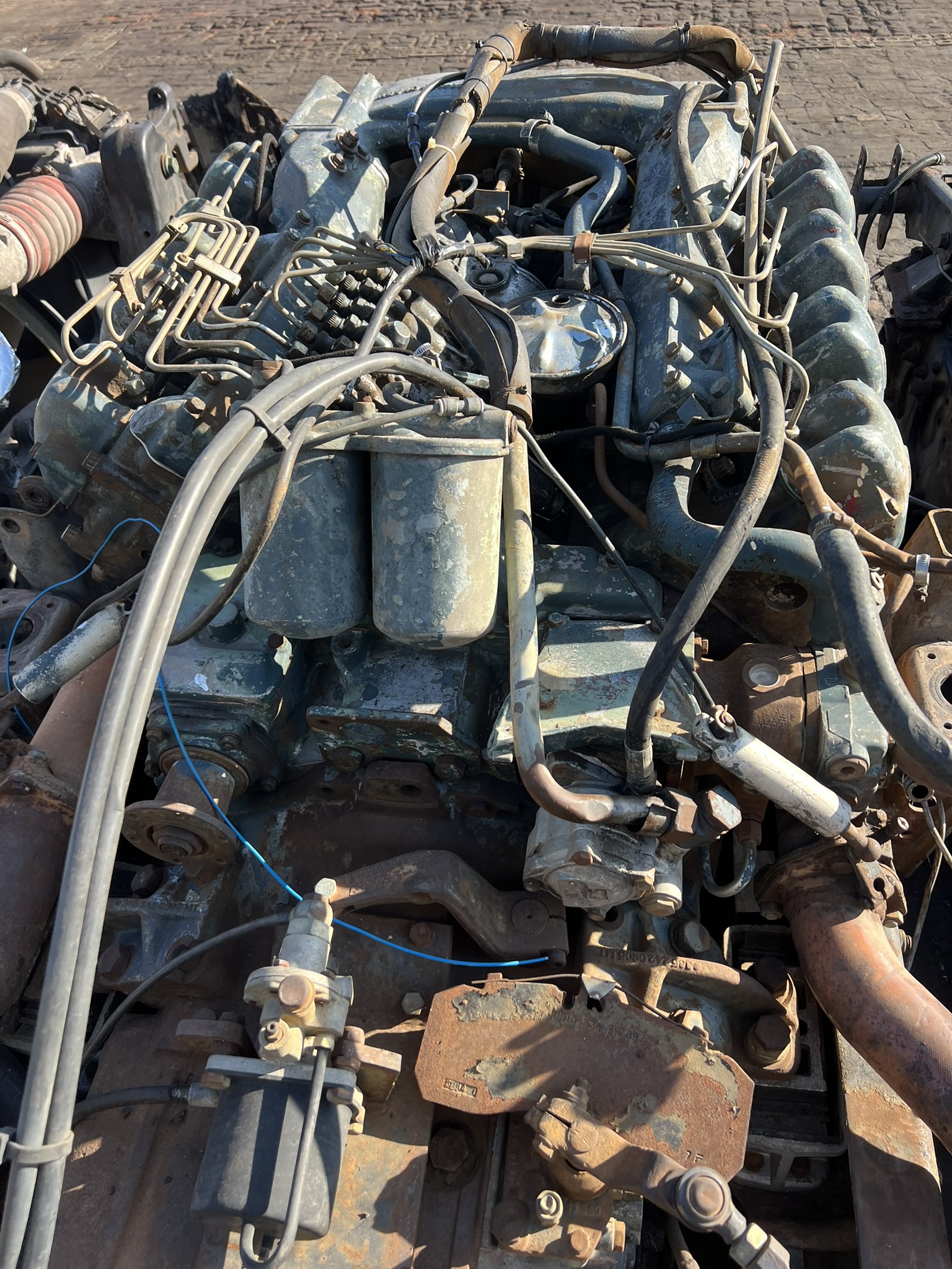MERCEDES BENZ OM402 N ENGINE 3