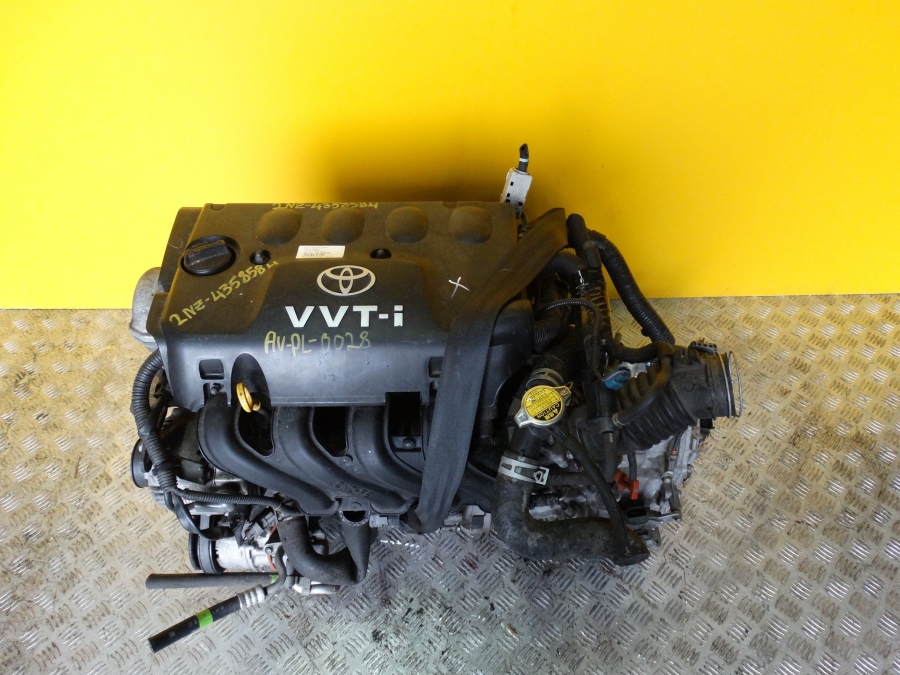 TOYOTA YARIS II 2006- COMPLETE ENGINE 1.3 2NZ 6