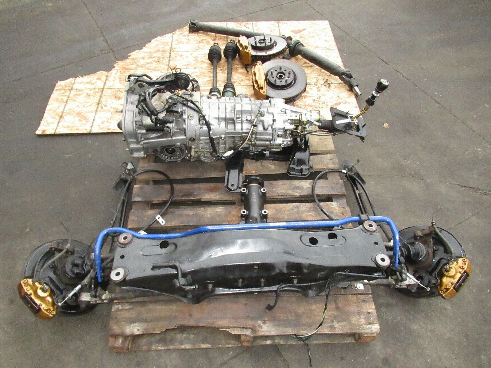 JDM 2006 Subaru Impreza WRX STi 6 Speed Transmission DCCD, Brembo Brakes, 3.90FD